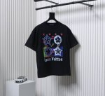 Louis Vuitton 路易威登 Lv 25Ss 四花短袖T恤 面料采用定制240G 26支特滑双股精棉平纹高密无尘全棉布料。前幅高密度加厚，走线平整，代工