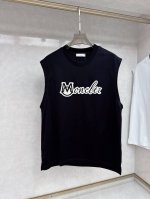 直 品牌 Moncler蒙口 2025夏季新品背心T袖 经典简约款式 任何人都可以轻松驾驶 进口定制丝光棉面料 手软舒适有型 吸汗透气 ，胸前经典品牌字母Log