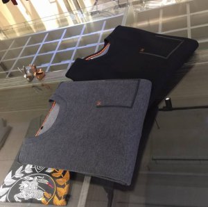 P330H家胖哥哥福音2560秋冬新品高品质卫衣上线！清新自然 纯进口定制羊毛欧棉混纺面料！版型穿着超赞 螺纹拼接处都非常严谨考究 绝对一线代工要求！这个款式非