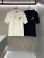 2025春夏Vui*Ton×Multicolor标识印花短袖T恤 时尚潮流的全新既视感 客供精纺针织棉面料,手感质感顺滑细腻,轻薄透爽,内外兼具的裁剪工艺,时刻
