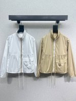 p家风衣外套 开模定制五金配件 版型超赞 上身完美百搭款 高品质 两色 尺码Sml