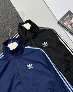 实拍细节图210 Adidas阿迪达斯三叶草25S新款立领运动宽松夹克外套男女同款 货号:J 官网货号：J 颜色: 黑色 藏蓝色 尺码:S-Xl S M L X