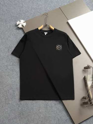 Loewe 罗意威 微宽版型Xs S M L 25Ss最新最顶级 经典Logo拼色刺绣刺绣圆领短袖，最顶级的品质专柜原单短袖，顶级制作工艺进口面料，专柜款独特设