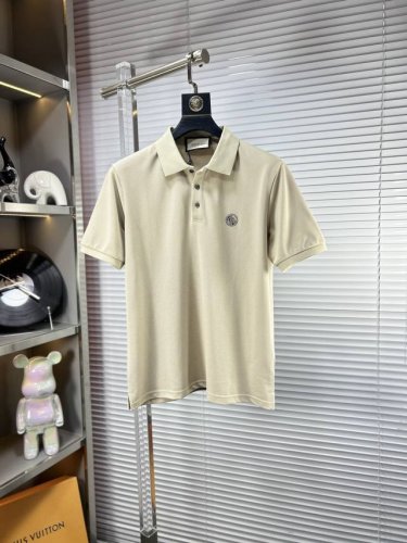 Gucc*古奇 Ss25早春新款翻领polo衫 高品质珠地棉材质 雍容华贵的品牌风格，260克重 客供进口面料 做出来的衬衫也是版型垂顺挺括，并且还抗皱抗起球，