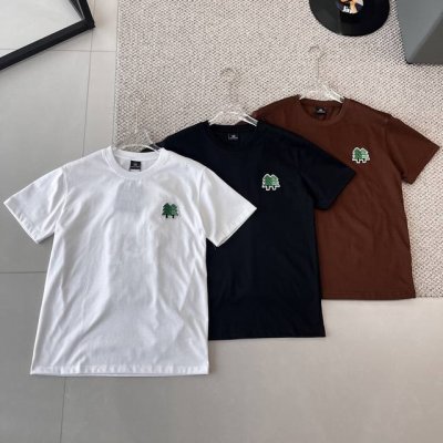 平铺图 Kolon Sport可隆户外中性Jeon Hwangil插画师联名款速干宽松款T恤 当户外遇上艺术，这款T恤让你成为自然焦点 在户外探险的广阔天地里，