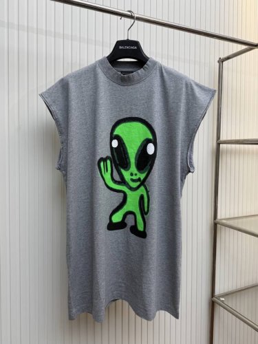 bal 巴黎25Ss夜光外星人背心 Size：Xs S M L