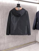 新秋爆款 P310 巴宝莉 2025开秋新款男士夹克外套，原单三标齐全高端版本！专柜定制面料 透气舒适度高，细节无可挑剔，品牌元素设计理念，体现高品质。手感细腻