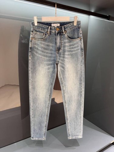新品 Cd牛仔裤 25Ss春夏新品 Di*R男士水洗复古魅力时尚休闲牛仔裤 追求完美主义的男人必备款修身款 贸易渠道工厂p货品,复古水洗 无敌性的裁剪设计,打破