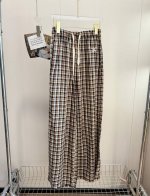 140包邮 品名：Celin* 凯旋门刺绣复古格子松紧腰天蚕丝休闲裤 尺码：S.M.L 颜色：格纹 经典复古美拉德配色，平凡不平庸，精准对格。非常用心的单品搭配