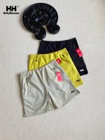 helly Hansen Hh男士透气梭织短裤运动休闲健身短裤。 立体裁剪版型拿捏的很好，修身但不紧身，有型不拖沓，一般身材穿在膝盖上方，所以对于这款短裤来说，