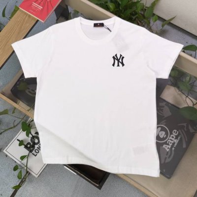 上新 款号：Tx319 2025新款Mlb洋基队Ny后背大Logo图案字母印花休闲情侣短袖T恤，轻奢高级，上身效果，绝绝子，采用220克纯棉面料，全套定制辅料，