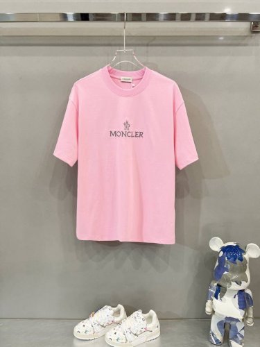 moncler 蒙口 320克圆领短袖T恤 品牌字母微标刺绣Logo手臂章仔工艺 官方同步 1:1原版开模 时尚个性 百搭潮流 纯原品质 原版洗水面料 吊牌 领