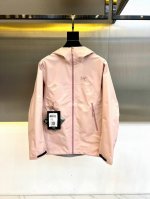 P440 Arctery-鸟家，顶配 Beta Jacke夹克风衣外套，国内代够一衣难求。 -Arc’Teryx鸟Beta Gore-Tex Jacke户外防水