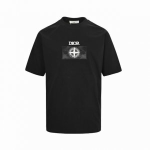 dior 迪奥 石头岛联名罗盘贴布刺绣短袖 此款T恤采用了280克高支高密的面料 质感高端 独家定制 我们特别采用了定织定染技术 确保面料的高克重与原版一致 设
