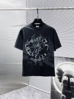 蒙口 Moncler 2025Ss新款 半袖 体恤 短袖 圆领T恤，高端版本！专柜定制面料 透气舒适度高，细节无可挑剔，品牌元素设计理念，体现高品质。手感细腻柔