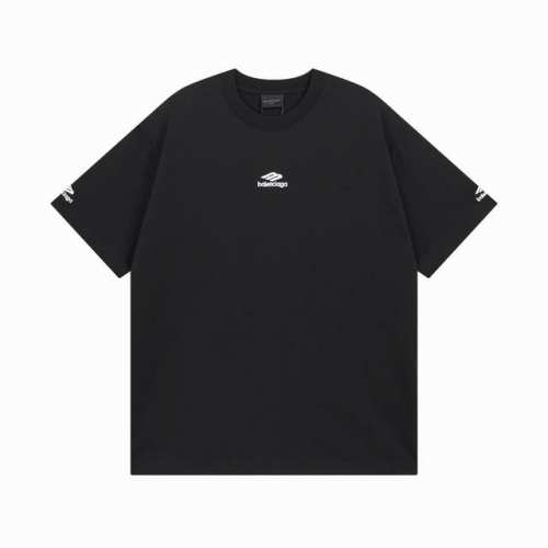 Balenciaga 巴黎世家2025 Ss 最新滑雪系列3B经典Logo胸前左右刺绣短袖T恤 本市场No.1的质量 真正天花板品质 全部原版开发注意细节图 避