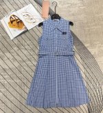 miumi* 2025新款格子无袖连衣裙，字母刺绣装饰 搭配本布腰带 时尚大方 单色三码Sml，
