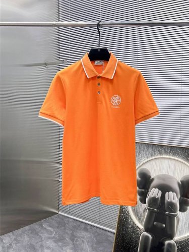 爱马仕 2025Ss夏季新款 翻领短袖T恤 polo衫，高端版本！专柜定制面料 透气舒适度高，细节无可挑剔，品牌元素设计理念，体现高品质。手感细腻柔软！呈现休闲