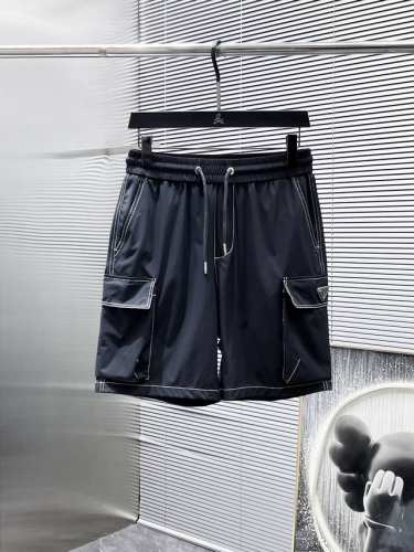 普拉达 prada 2025Ss夏季新款 休闲 短裤 高端版本 专柜定制面料 透气舒适度高 细节无可挑剔 品牌元素设计理念 体现高品质 手感细腻柔软 呈现休闲裁