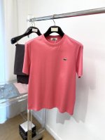 lacoste、2025最新款短袖T恤，帅气时尚，胸前精致刺绣图案Logo，简约百搭款。面料棉 不仅挺括，保持潮流的廓形，又穿着舒适，纱织更细腻，码数M-3Xl