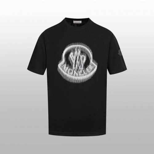 顶级版本 区别通货 Moncler 字母印花短袖 颜色：黑色 尺码：Xs S M L 辅料: 全套定制辅料 版型：宽松 无性别区分 男女同款