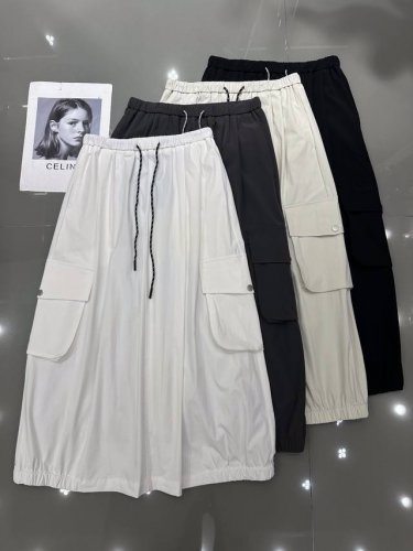 balenciaga 巴黎世家 新款双口袋休闲工装半裙 斜纹绑带 定制夏季面料 舒服凉快透气 时尚洋气减龄款 四色 Smlxl