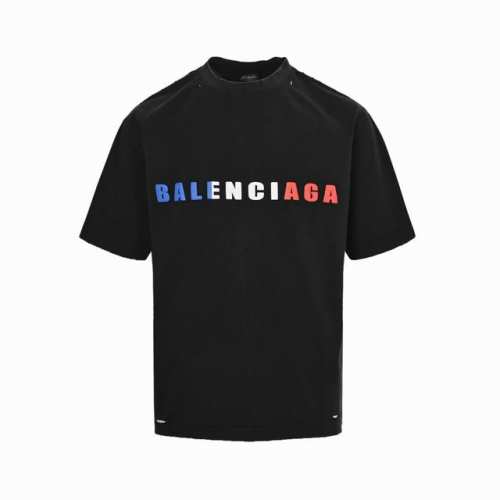 balenciaga 巴黎世家 25Ss 撞色字母发泡印花短袖 采用发泡印花工艺磨破工艺 纯棉柔软面料，对色定染面料，超精细平网工艺，潮流感十足，定染纯棉面料，