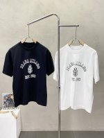 prada普拉达独家专供新款男士休闲短袖 高端定制 高端版本 时尚百搭爆款进口面料 手感超柔软细腻 穿着亲肤舒适 高端精品 代工厂P精细做工 上身非常赞 男士必