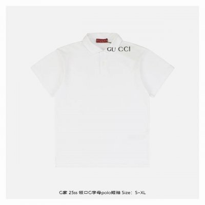 gucci 古驰 25Ss 领口G字母Polo短袖 采用创新弹力珠地棉面料织就，肌理立体兼具柔滑垂感，高密度针织结构赋予出色回弹性，透气性与廓形保持力兼备，完美
