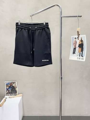 Balenciga巴黎世家独家专供新款 休闲短裤 高端版本 专柜定制面料 透气舒适度高 细节无可挑剔 品牌元素设计理念 体现高品质 手感细腻柔软 呈现休闲裁剪