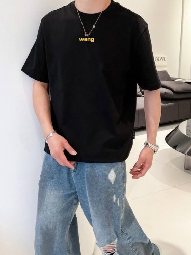 Al*Xanderwang 亚历山大王2025早春新款男士原单休闲长袖衬衫 官网同步发售 简洁时尚百搭 高端品质无缝切割包边 胸前烫印Logo设计 定制进口锦氨