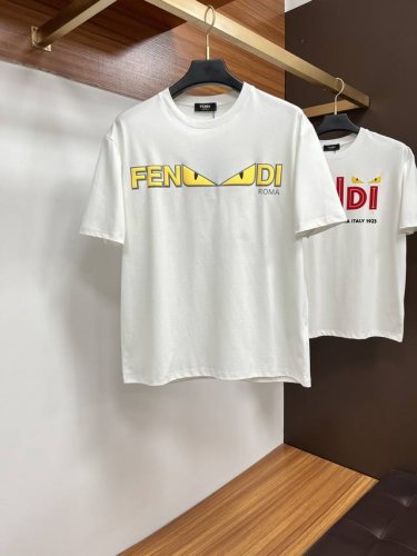 芬迪 25春夏新品Medusa&品牌字母徽标印花标识短袖T恤，Db定制80支双股丝光棉面料；黑色 白色 M-3Xl