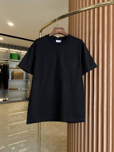 Bbr 巴宝莉 微标圆形刺绣 短袖 T 恤衫 Bur王牌尖货 镇店之宝 现货秒发 迟来的渠道好货好款 Bur王牌渠道单 代工出品 同步各大买手店胸前采用圆形微标
