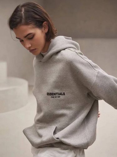加绒 爆款模特图 款号043 深燕麦 顶级版本Fear Of God Essentials Fog胸口后背植绒男女情侣明星同款秋冬纯棉帽衫卫衣 第八季最新款植绒