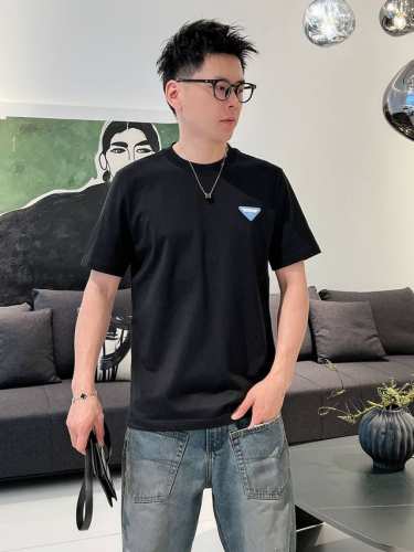 上新Prada 25Ss 新疆长绒棉 上身舒适亲肤 纯棉质感 经典百搭 4色码数S-Xxl