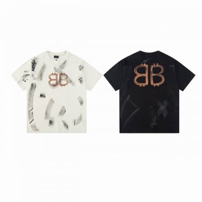 款M45 巴黎世家短袖 巴黎世家Balenciaga 23Ss双B手绘泥巴做旧印花短袖 面料采用260G巴黎专用双纱*高克重十字双纱罗纹 成衣前后幅采用手绘印花