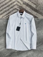 新品 香港洋行渠道货，重磅高端臻品，又一枚高奢品鉴白金级单品，2025早春新款，官方同步售卖，品相纯正！1Vui*Ton男士时装款商务休闲格子短袖衬衫！极为奢华