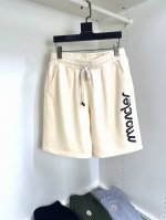 Moncler 蒙口 夏季新款时尚百搭休闲短裤 高级定制透气面料 透气弹力舒适度极高，细节无可挑剔，顶级辅料配备，原版Logo设计理念，手感细腻柔软！上身版型超