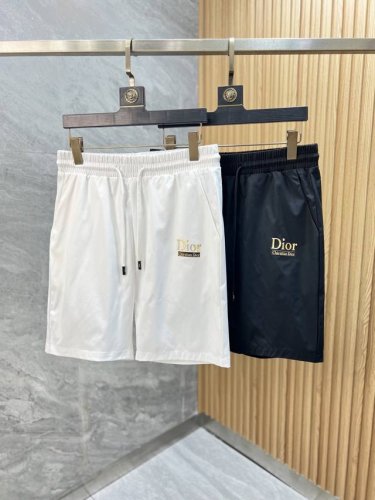 dior 迪奥 2025春夏新品 三标齐全 五分短裤 好货不用过多介绍 看细节 专柜码数：M-Xxxl 175 140上身建议L