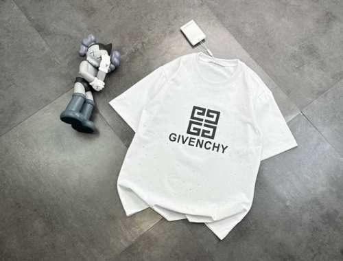潮牌纪梵希满天星工艺情侣款短袖T恤！ ：240G双纱潮牌专用棉，纹理清晰，质感满满，同缸定染1×1无色差精密纯棉螺纹，层搭叠穿，自留好货，强烈推荐~所有的辅料全