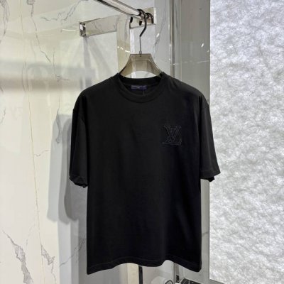 L＊新款前后刺绣短袖T恤 颜色：黑色 白色 尺码：M~3Xl