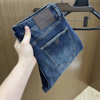 新款 Aj高端定制品质 25Ss春夏最新款原单牛仔裤 柜台同步发售 原版定制复刻 客供五金辅料 原单品质 进口牛仔面料重工洗水 做工走线精细 上身绝佳，优选单品
