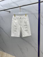 LV*路易威登 高端定制、2025早春最新款牛仔裤短裤 柜台同步发售 原版定制复刻 客供五金辅料 原单品质 进口牛仔面料重工洗水 精品皮牌 做工走线精细 上身绝