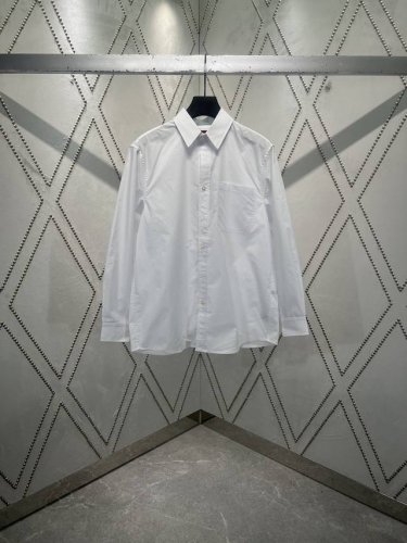 G家 25Ss新款衬衫胸口带有口袋 后背有品牌刺绣，男女同款！ 码数：S.M.L.Xl.