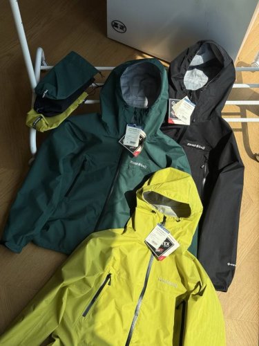 供 Mont Bell Rain Dancer Jacket雨舞者Gtx硬壳压胶冲锋衣 黑色 绿色 黄色 S~Xl 顶级版本，原版Gore-Tex 50D防撕裂