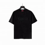 实拍细节图+尺码表 Gucci 古驰 Logo字母刺绣短袖 进口百分百纯棉面料，穿着舒适透气 胸前印花清晰细腻，非小工厂P可比 档次高很有质感，简单大方得体 上