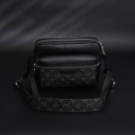 louis Vuitton Lv Outdoor 老花拼皮邮差单肩斜挎包 #原单高版本，专柜一致全套纸盒包装 Taga 牛皮革和 Monogram Eclips