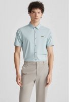lacoste 法国鳄鱼男士莫代尔提花短袖衬衫 质感真心是好 这一次的衬衫，算得上是高端系列的，在价格P体系里面也算是靠前的了 But好品质可以看得见 我就挑重