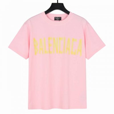 Balenciaga巴黎世家褶皱胶带印花短袖T恤 面料采用重磅300克双纱精梳棉，定制32支1*1螺纹，成衣两遍水洗处理，面料舒适亲肤无异感，定制定染面料，纺织