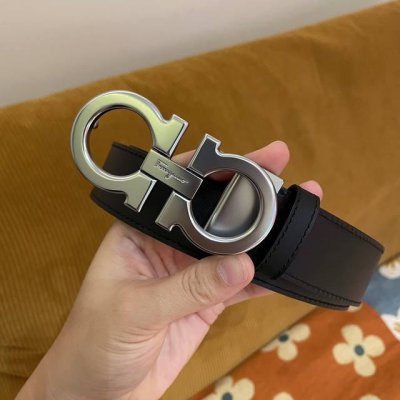 上新~ 品名 菲拉格木原单 型号 请认准如图专柜包装 赠送打孔器 材料 百分百头层牛皮 保证真皮 24K纯钢扣专柜同等质量 送人自用首选 包装 请认准如图专柜包